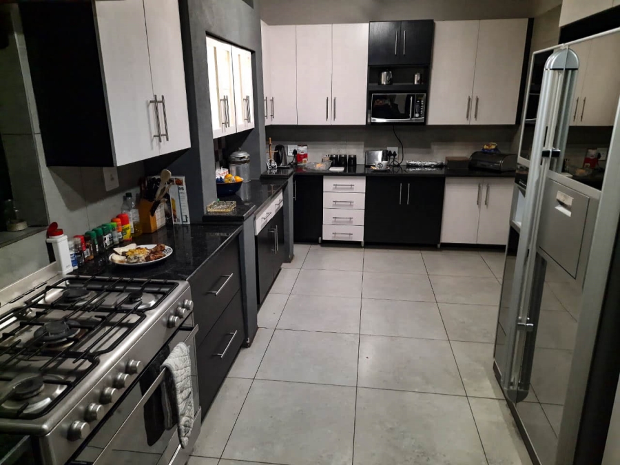 11 Bedroom Property for Sale in Brits Rural North West